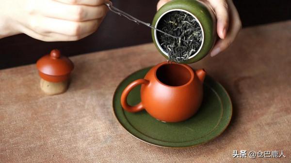 龍蛋壺「蒼龍化雨·福澤九州」 龍蛋壺「蒼龍化雨·福澤九州」