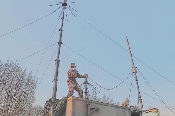 這是屬於空軍通訊兵的新年度開訓水彩照