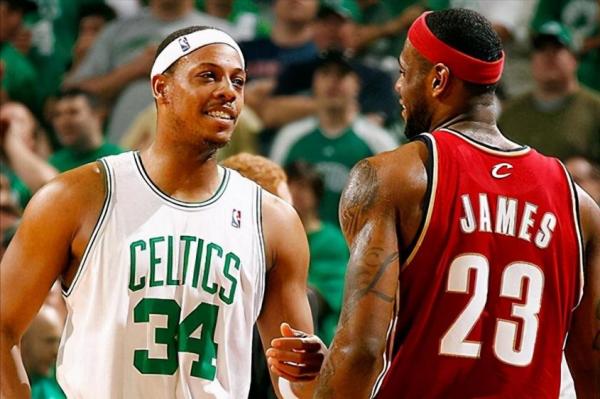 擊敗詹姆斯次數最多的球員,綠軍、勇士各四人上榜,馬刺只佔一席 擊敗詹姆斯次數最多的球員,綠軍、勇士各四人上榜,馬刺只佔一席