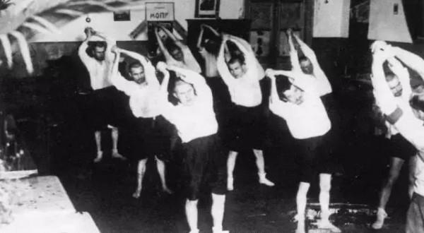 他被鑑定為精神病,出國後卻獲諾貝爾獎 他被鑑定為精神病,出國後卻獲諾貝爾獎