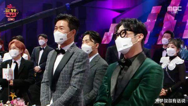 劉在錫又重新整理紀錄！8度奪MBC大賞：身為笑星，會努力帶給大家笑容
