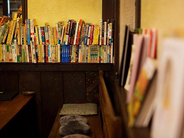 咖啡與書｜在“少女系”的包圍下，穿越時空回到昭和時代