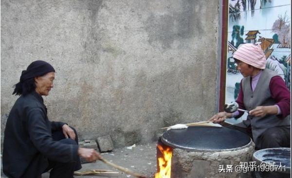 山東煎餅卷如何吃才美味,教你來山東吃煎餅 山東煎餅卷如何吃才美味,教你來山東吃煎餅