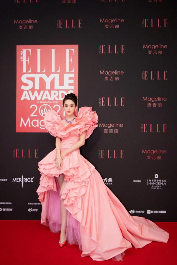 ELLE風尚大典紅毯—劉詩詩，楊冪，熱巴，韓雪，關曉彤等