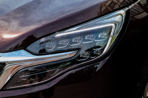 神車再進化，上市20年從未被超越，家用商務全能，只服它