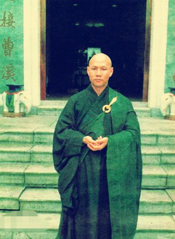 6位“削髮為僧”的男明星,出家前個個都是大帥哥,太可惜了 6位“削髮為僧”的男明星,出家前個個都是大帥哥,太可惜了