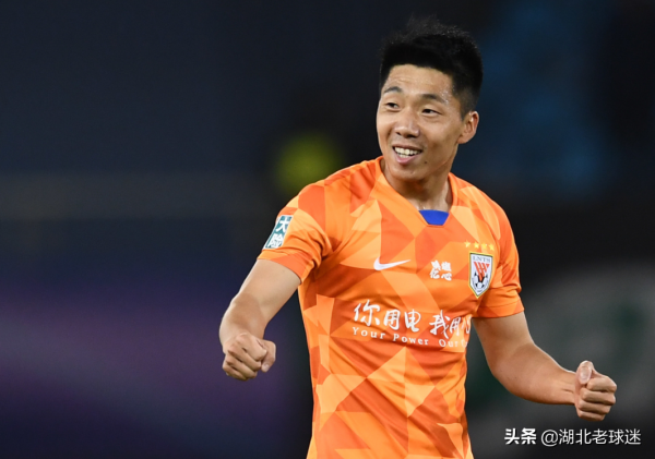 中超第19輪最佳陣容:李松益攜山東泰山3人上榜,2個奧斯卡齊入選 中超第19輪最佳陣容:李松益攜山東泰山3人上榜,2個奧斯卡齊入選