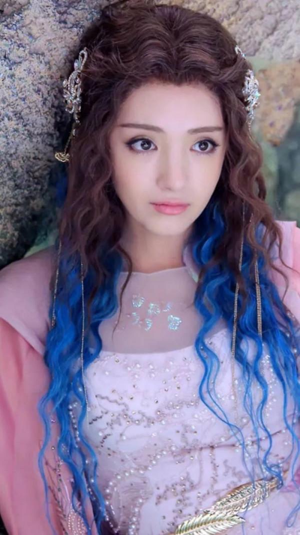 迪士尼在逃公主 麥迪娜 迪士尼在逃公主 麥迪娜