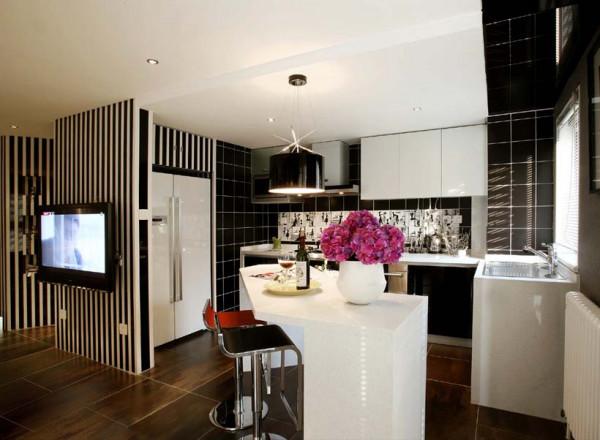 《現代家居時尚小創意省出大空間 17個小戶型餐廳設計》