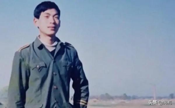 敢叫板外國專家，部隊為留住他改士官編制，公司40萬年薪挖人遭拒