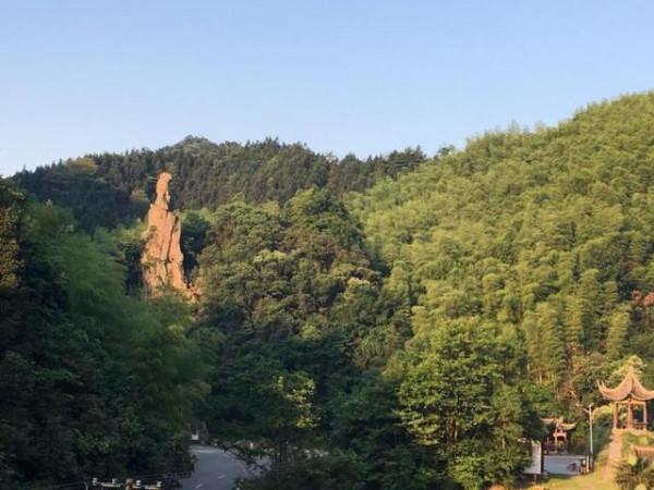 藏在安徽的“天然氧吧”，風景能與九寨溝媲美，處於旅遊黃金線上