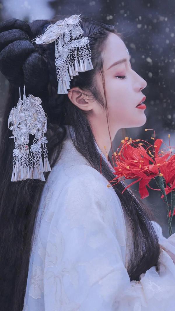 看過穿越劇的你:假如穿越到古代,只能帶三樣東西,帶什麼? 看過穿越劇的你:假如穿越到古代,只能帶三樣東西,帶什麼?