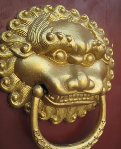 不出戶，知天下；不窺牖，見天道