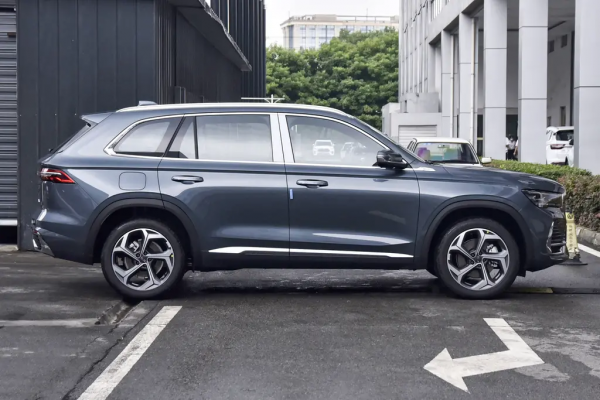 20萬內買一臺國產吉利星越L如何? 20萬內買一臺國產吉利星越L如何?