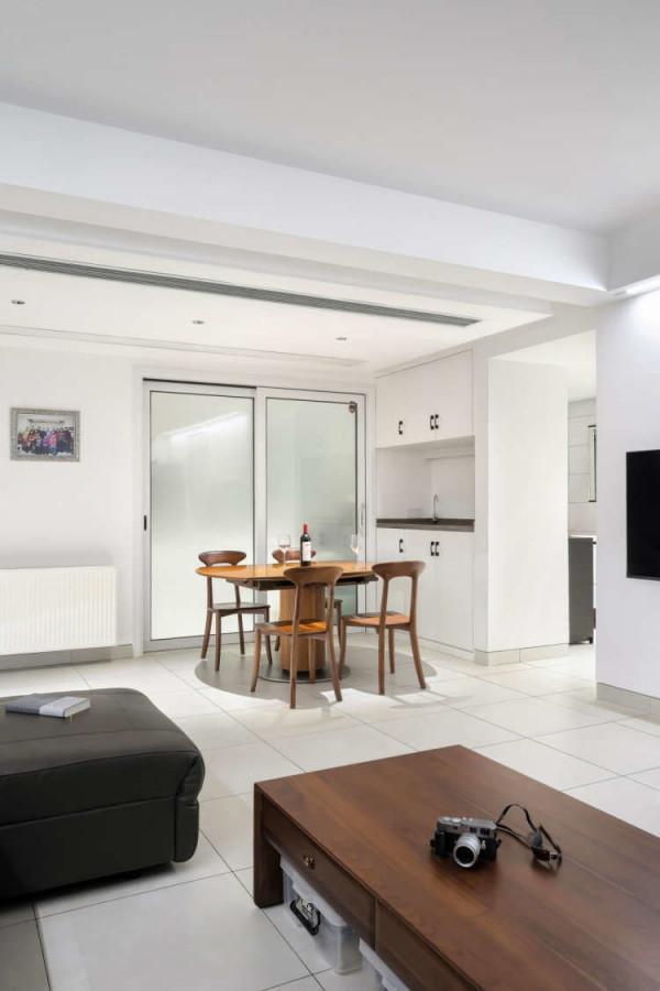 時髦的中年夫婦,花費一年改造舊房,想法比年輕人還前衛,好獨特 時髦的中年夫婦,花費一年改造舊房,想法比年輕人還前衛,好獨特