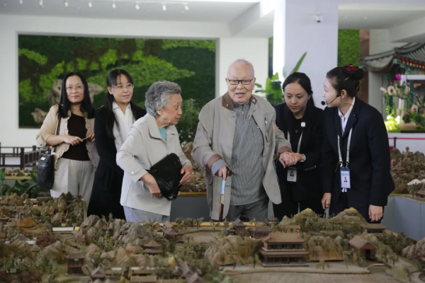 同行八載，中國園林博物館與我們共度春秋