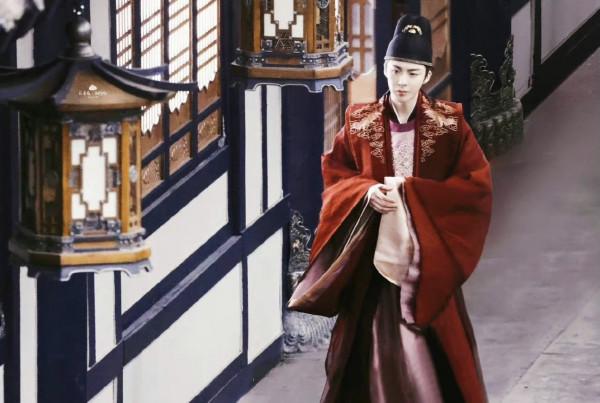 《安樂傳》殺青啦！迪麗熱巴太美，龔俊很俊，劉宇寧造型很驚豔