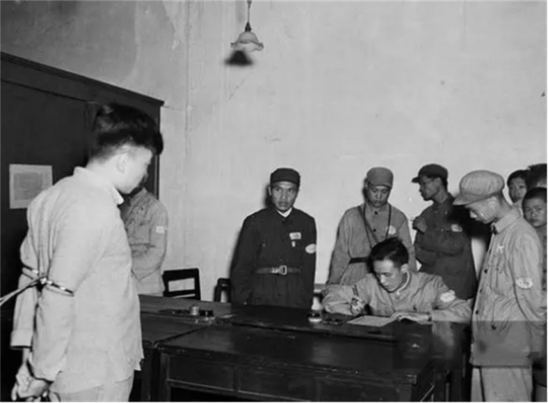 瀋陽造幣廠金條不翼而飛,幾番調查無果,犯人二十年後卻自投羅網 瀋陽造幣廠金條不翼而飛,幾番調查無果,犯人二十年後卻自投羅網