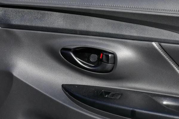 YARiS L 致炫後排車門開關失靈是怎麼回事? YARiS L 致炫後排車門開關失靈是怎麼回事?