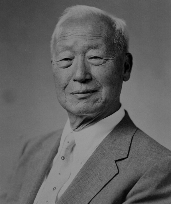 朝鮮末代公主：13歲被日本裹挾，被迫結婚生子，37年後回國已痴呆