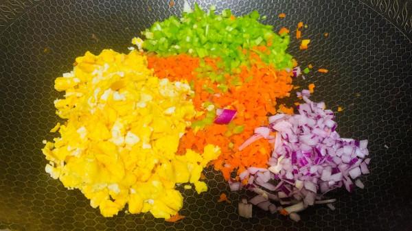 擔心超重肥胖，晚餐我經常這樣做，顏色鮮豔、營養全，吃撐不會胖