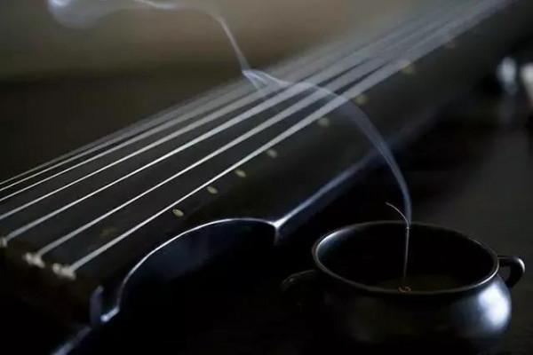 文房裡讀萬卷書，方寸間行萬里路