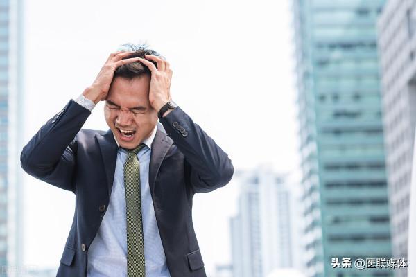 總感覺頭暈、頭痛?莫大意,可能是這4大心腦血管疾病的表現 總感覺頭暈、頭痛?莫大意,可能是這4大心腦血管疾病的表現