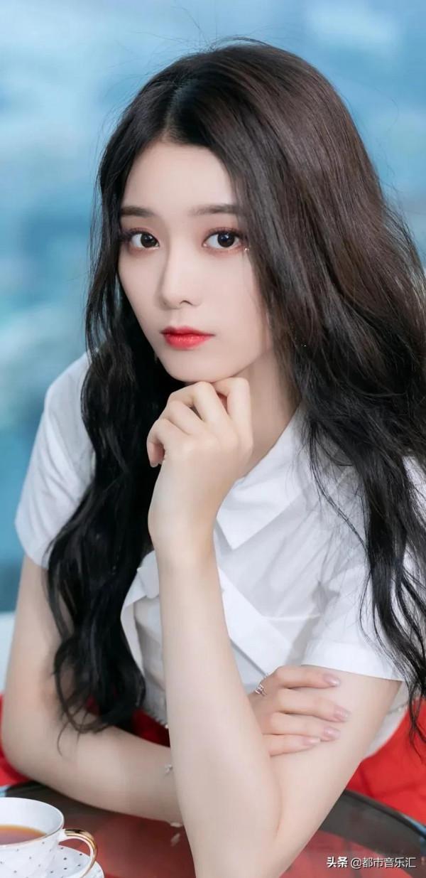 明星高畫質桌布《徐藝洋》 明星高畫質桌布《徐藝洋》