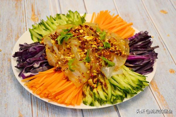 東北“年夜飯”必備的6大冷盤，隨便一道，都能撐起一桌的場面