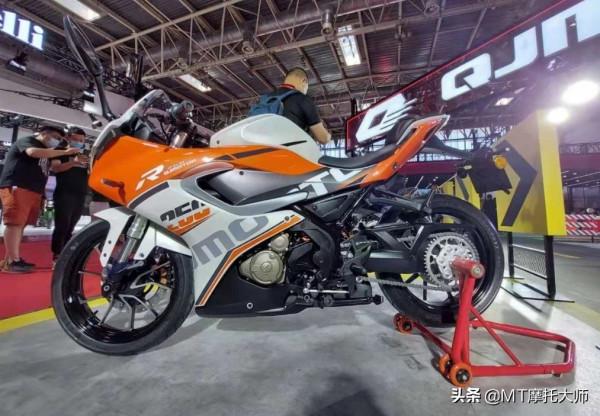 預算2萬,盤點3款熱門仿賽摩托車:全部標配ABS,有1款還是單搖臂 預算2萬,盤點3款熱門仿賽摩托車:全部標配ABS,有1款還是單搖臂