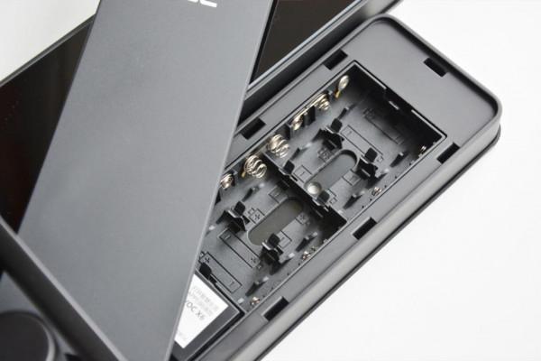 榮耀VOC智慧門鎖X6體驗，手機一碰即開，讓家更舒心