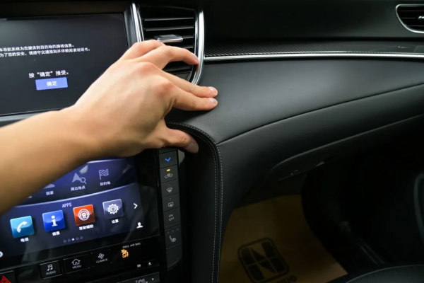 二手英菲尼迪QX50：25萬買中型豪華SUV，四缸堪比六缸穩