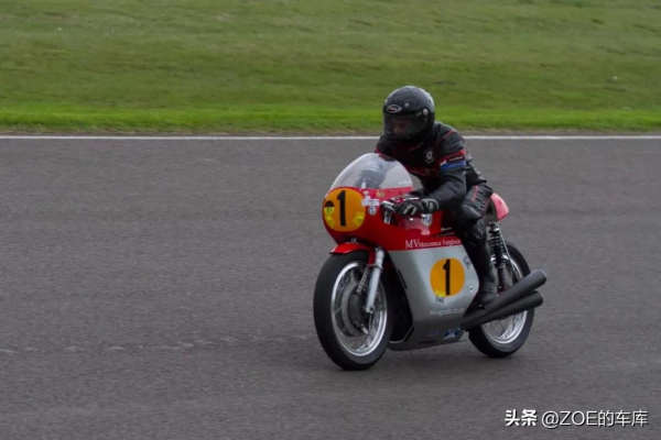 奧古斯塔的“三缸傳奇”