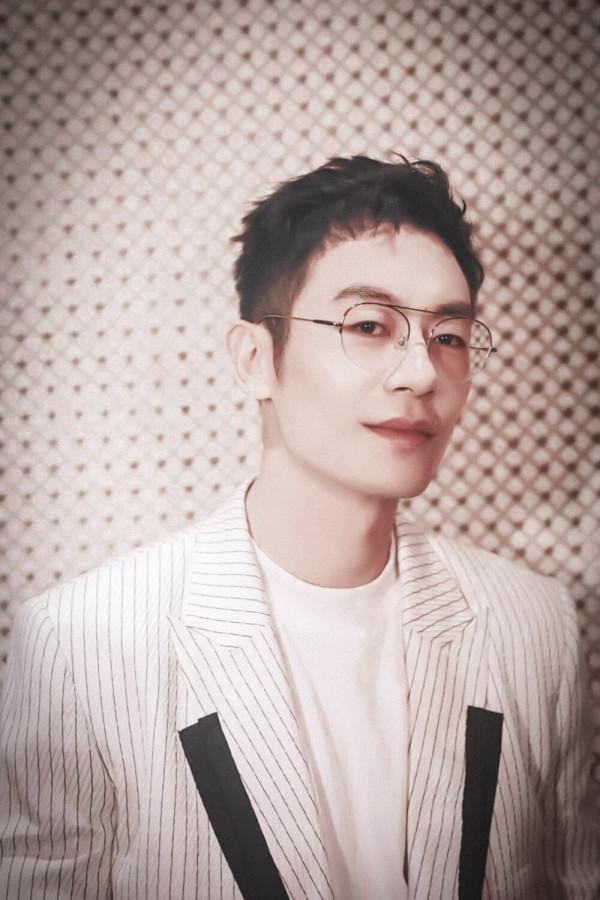 誰說內娛沒有“痞帥”男星？這4位男演員告訴你，什麼是花心的臉