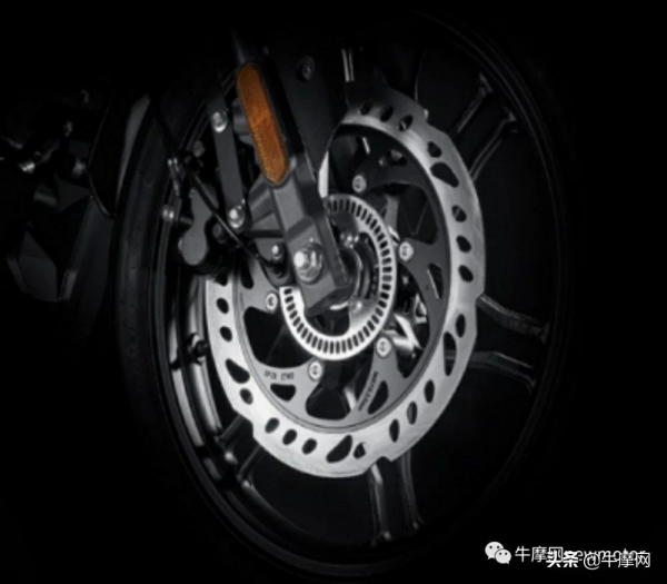 兩萬元級休旅車怎麼選?這幾款是否中你的意? 兩萬元級休旅車怎麼選?這幾款是否中你的意?