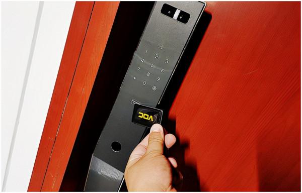 VOC智慧門鎖T11-Face:3D人臉識別,支援華為智慧,讓回家更便捷 VOC智慧門鎖T11-Face:3D人臉識別,支援華為智慧,讓回家更便捷