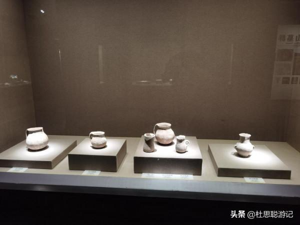 漢EV自駕新疆,木壘博物館最有意思的是錢幣按照朝代分別給你展現 漢EV自駕新疆,木壘博物館最有意思的是錢幣按照朝代分別給你展現