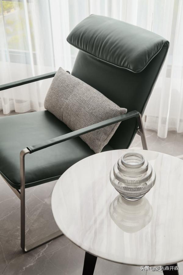 江蘇&CenterDot;280㎡現代簡約疊墅裝修設計實景；低純度營造舒心的居家氛圍