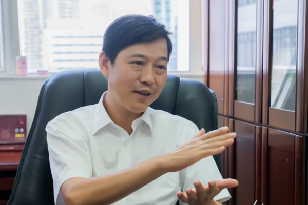 陸正齊——走在暗黑之地的白衣行者 陸正齊——走在暗黑之地的白衣行者