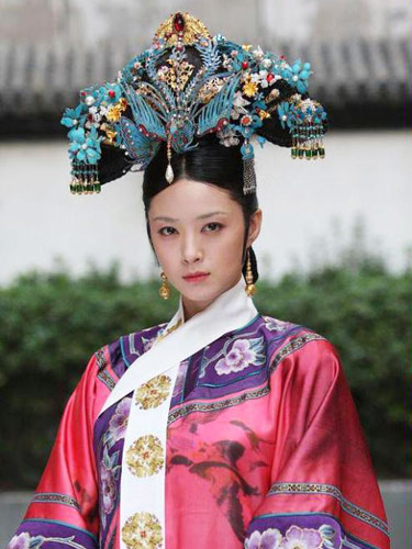 《甄嬛傳》播出10年演員變化大:女主顏值暴跌,女配卻成一線明星 《甄嬛傳》播出10年演員變化大:女主顏值暴跌,女配卻成一線明星