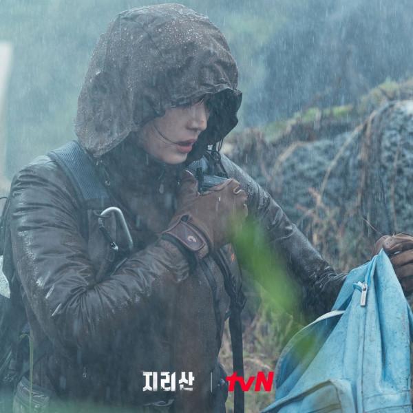 韓劇征服了全世界？《魷魚遊戲》剛走，全智賢的《智異山》又來了