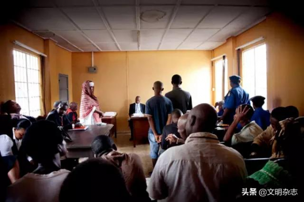 在等待中的生存：Pademba監獄紀實