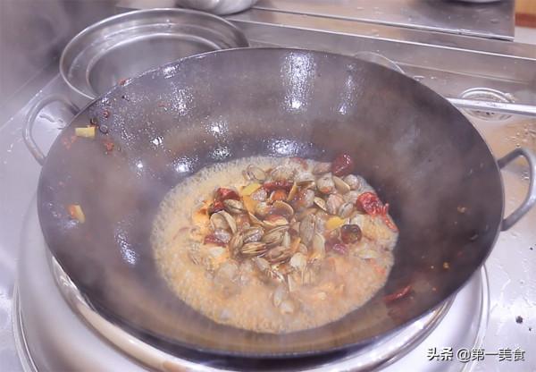 簡單好吃的麻辣花甲,大廚教你這樣做,不含泥沙又不腥,麻辣過癮 簡單好吃的麻辣花甲,大廚教你這樣做,不含泥沙又不腥,麻辣過癮