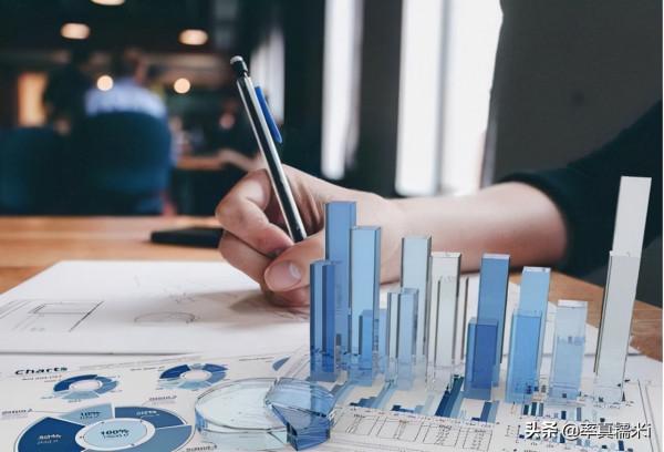 連續7年造假,陳氏夫婦套得10多億離場,國資接下“爛攤子” 連續7年造假,陳氏夫婦套得10多億離場,國資接下“爛攤子”