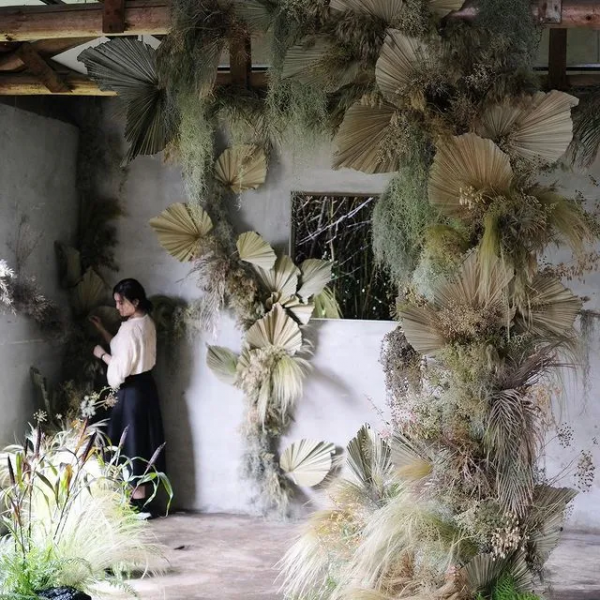 又野又美的“荒野風”花藝,太上頭了 又野又美的“荒野風”花藝,太上頭了