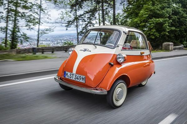 在古典與現代間徜徉：BMW ISETTA和MICROLINO的斯圖加特之旅