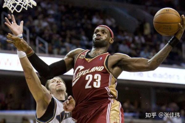 如果一個球隊，由五個勒布朗·詹姆斯組成？