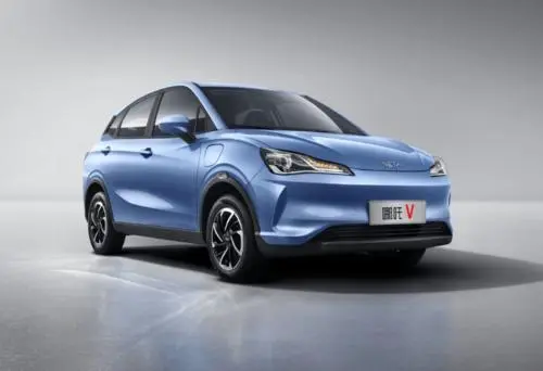 8月新能源銷量排行：比亞迪屠榜，Model3跌出前15，蔚來風光不再