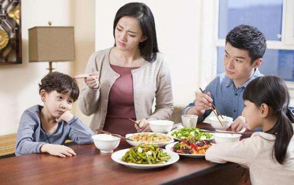 入冬後,這3種食物常給娃吃,兒科:家長別吝嗇,或能長成大高個 入冬後,這3種食物常給娃吃,兒科:家長別吝嗇,或能長成大高個