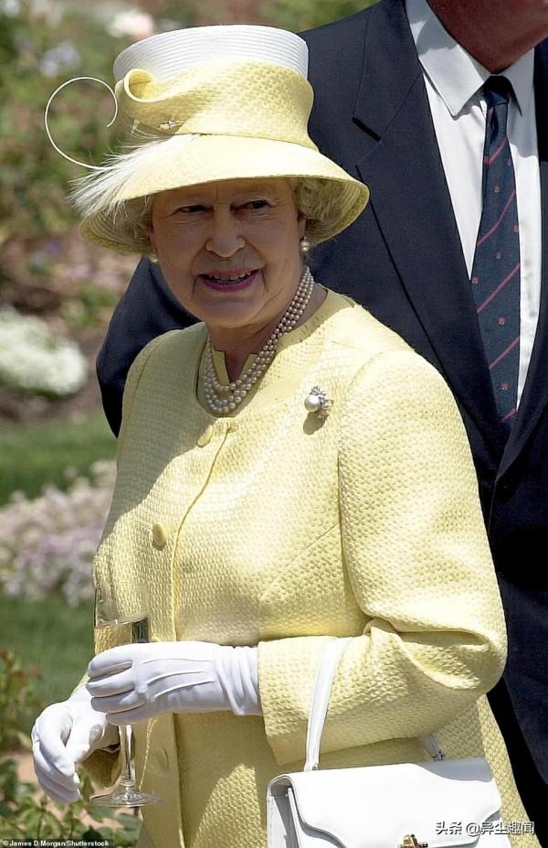 難得一見的英國女王伊麗莎白二世的72張老照片 難得一見的英國女王伊麗莎白二世的72張老照片